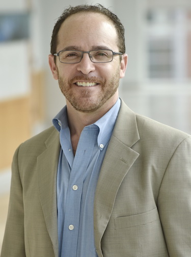 Professor Eric Eisenstein leads the new Fox master's program in business analytics