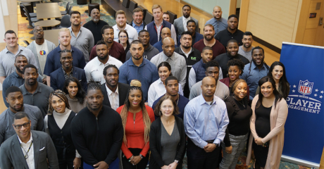 Permalink to: "NFL Players Tackle 4-Day Biz Boot Camp At Michigan Ross"