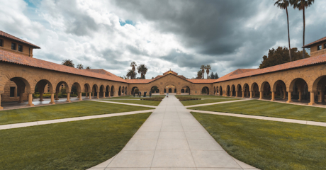 Permalink to: "Stanford GSB Inches Toward A Remote-Learning Autumn"