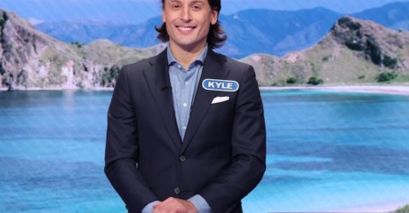 Permalink to: "UCLA MBA Student Dominates ‘Wheel of Fortune,’ Winning $72K In Cash & Prizes"
