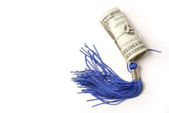OMBA RANKING 2024: What It Costs To Get An Online MBA