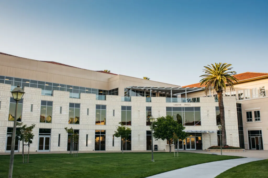 Poets&Quants for Execs Santa Clara Leavey — The Other BSchool In The