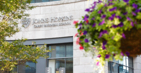 Permalink to: "This School’s MBAs Saw A 25% Jump In Salary In 1 Year"