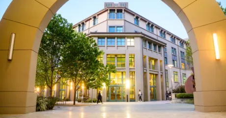 Permalink to: "Berkeley Haas Sets School Records For International Enrollment, GMAT Average"