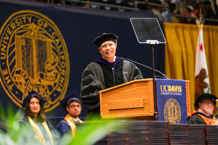 UC Davis Graduate School of Management Dean H. Rao Unnava