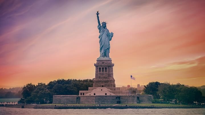 MBA Pay By Region: Here’s How Much You’re Worth